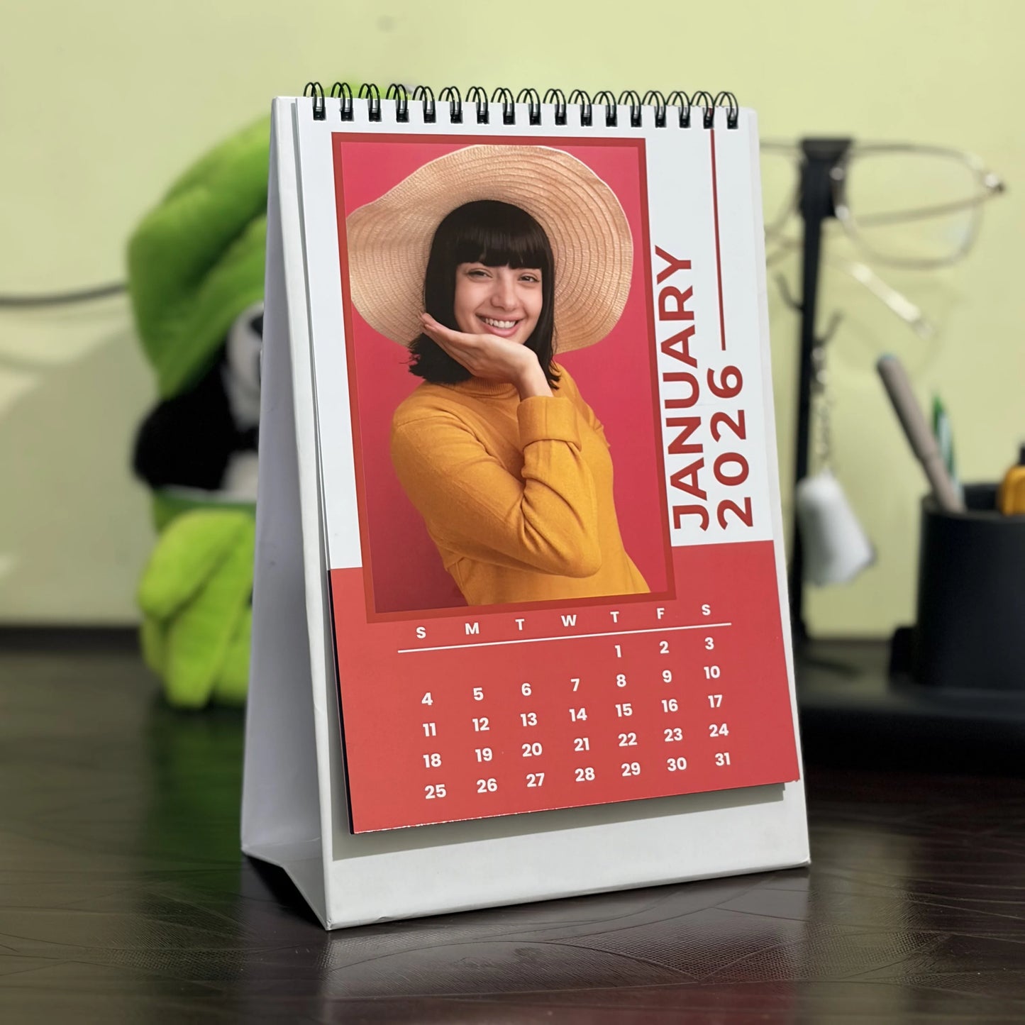 SUNSET CORAL COLOUR DESK Calendar